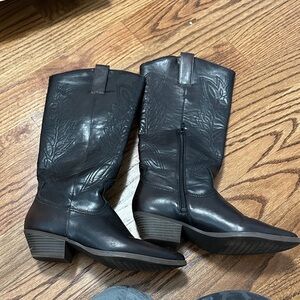 Brow Faux Leather Western Boots